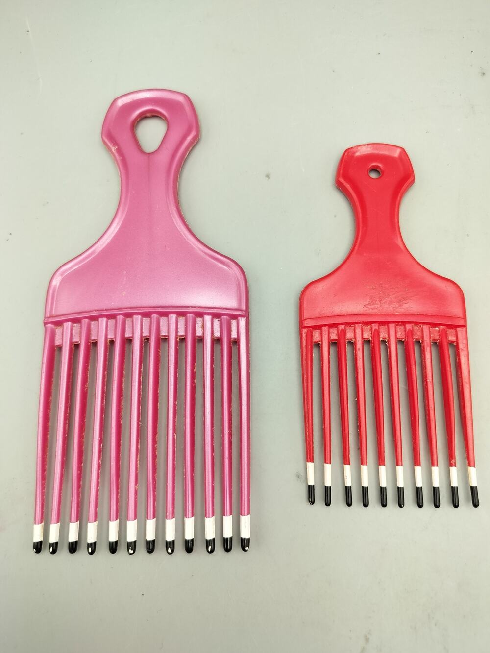 Vintage 2 Goody Lift Comb Hair Pick with Handle Retro Red Pink USA
